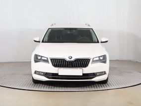 Škoda Superb - 2017
