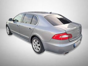 Škoda Superb - 2010