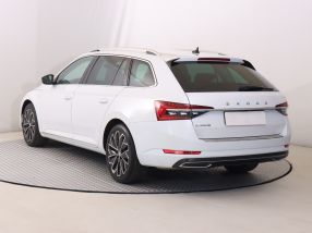 Škoda Superb - 2022