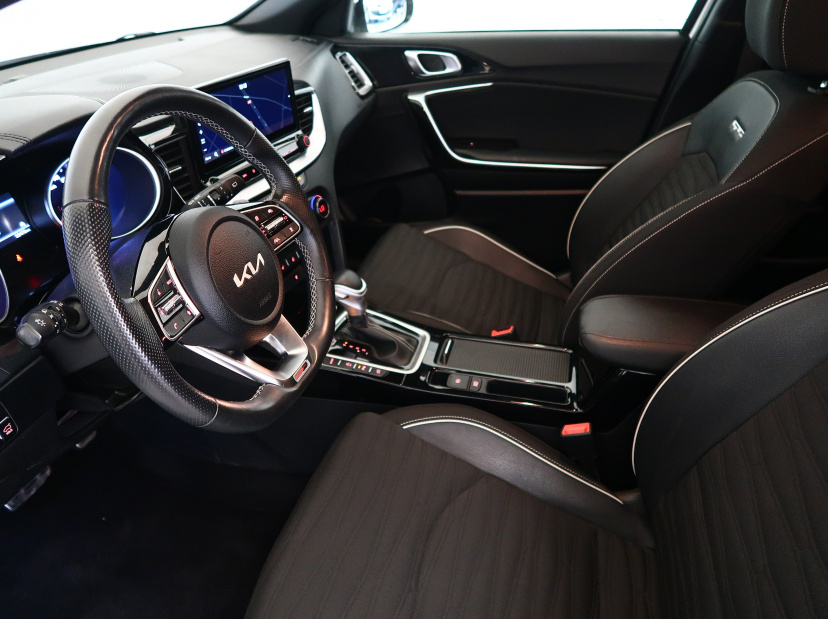 Kia ProCeed, 2022
