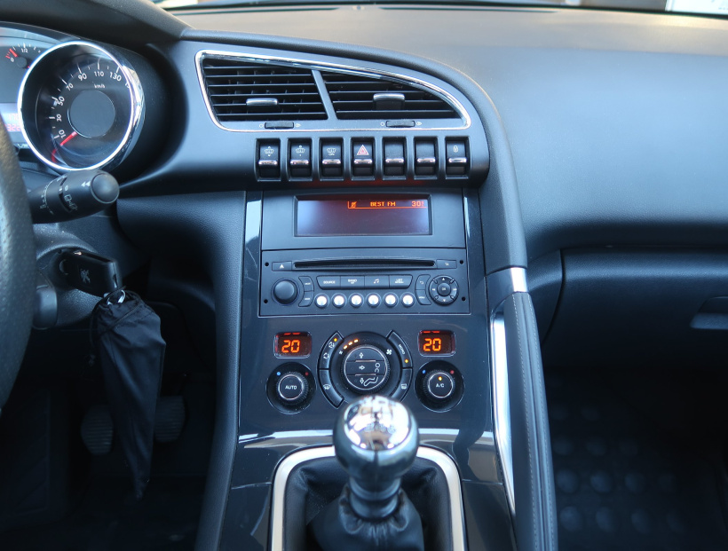 Peugeot 3008, 2014