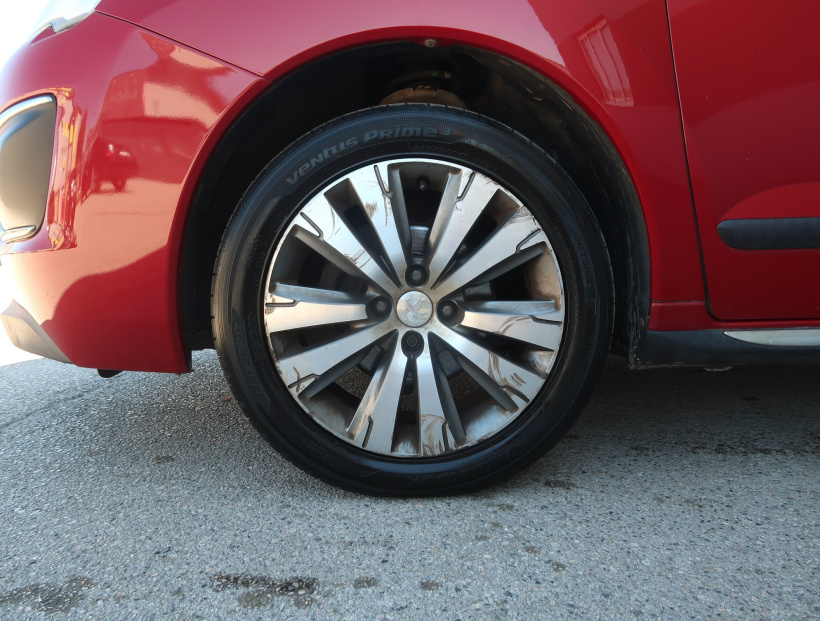 Peugeot 3008, 2014