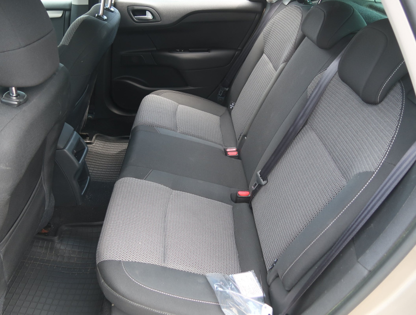 Citroen C4, 2015