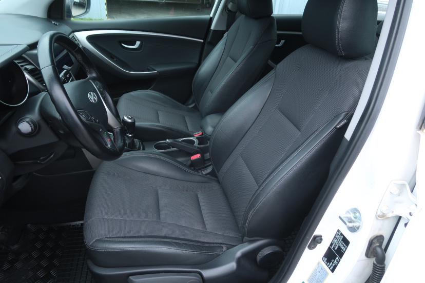 Hyundai i30, 2013