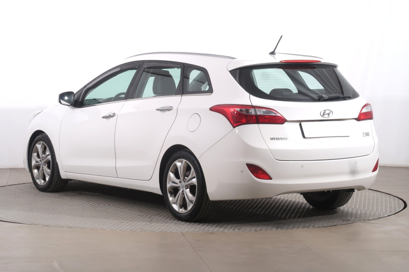 Hyundai i30, 2013