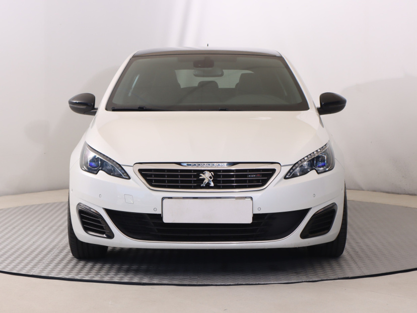 Peugeot 308, 2015