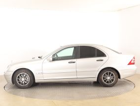 Mercedes-Benz C - 2003