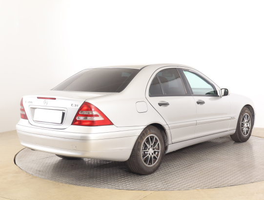 Mercedes-Benz C 200 CDI 