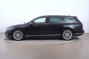 Volkswagen Passat - 2020