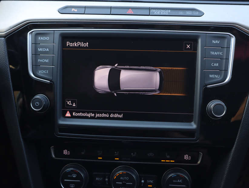 Volkswagen Passat, 2016