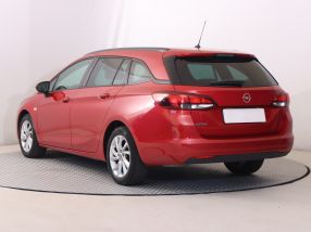 Opel Astra - 2020