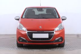 Peugeot 208 - 2015