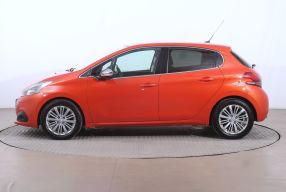Peugeot 208 - 2015