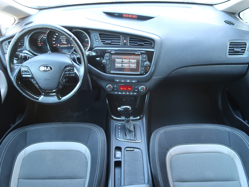 Kia Ceed, 2013
