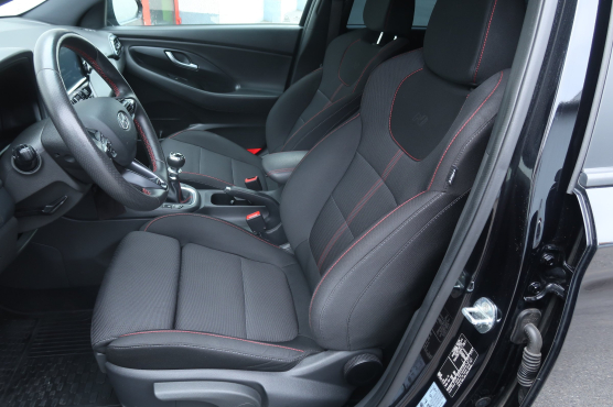 Hyundai i30 1.5 T-GDI MHEV