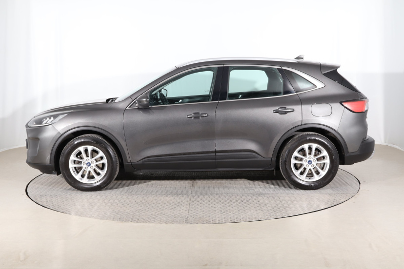 Ford Kuga, 2021