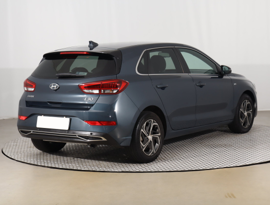 Hyundai i30 1.5 T-GDI MHEV
