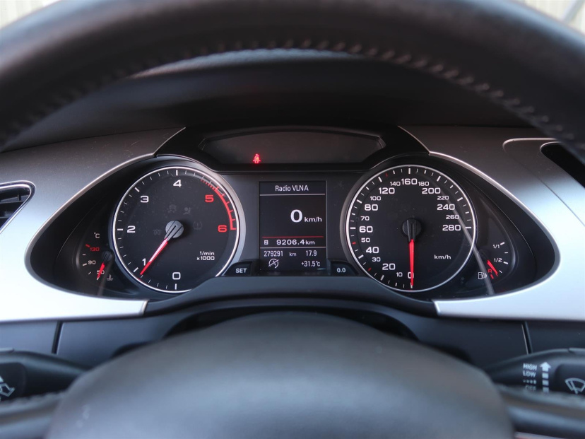 Audi A4 Allroad, 2011