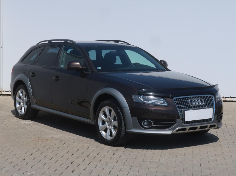 Audi A4 Allroad, 2011