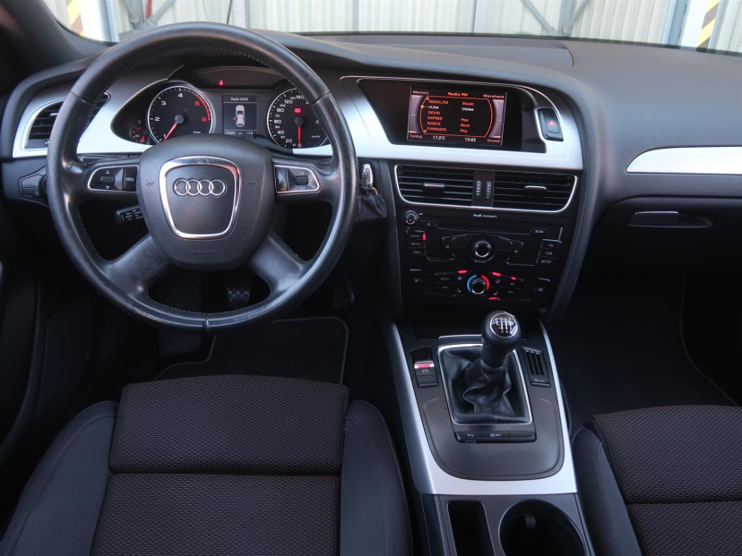 Audi A4 Allroad, 2011