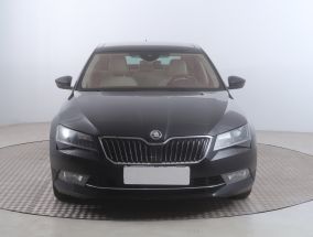 Škoda Superb - 2016