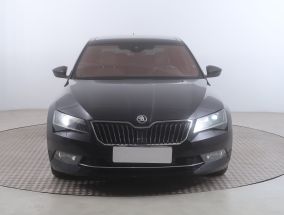 Škoda Superb - 2017