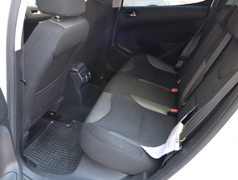 Peugeot 308, 2012