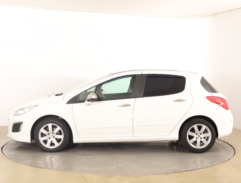 Peugeot 308, 2012