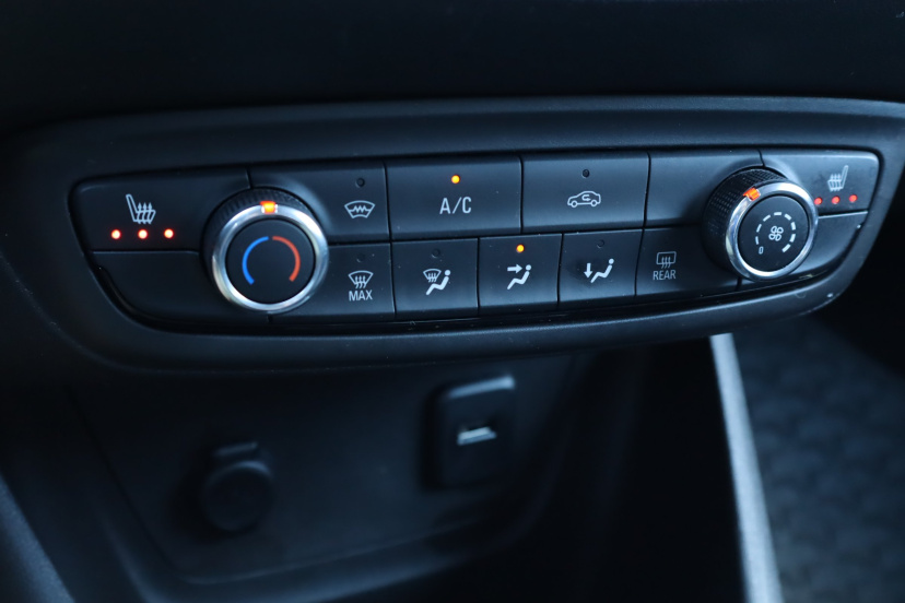 Opel Crossland, 2020