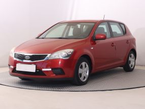 Kia Ceed - 2011