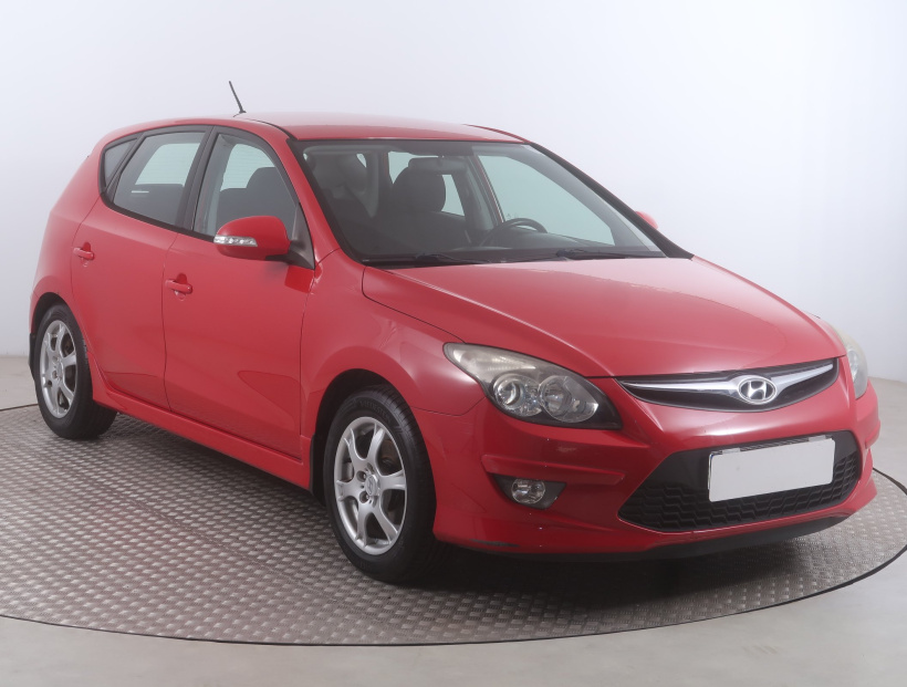 Hyundai i30, 2011