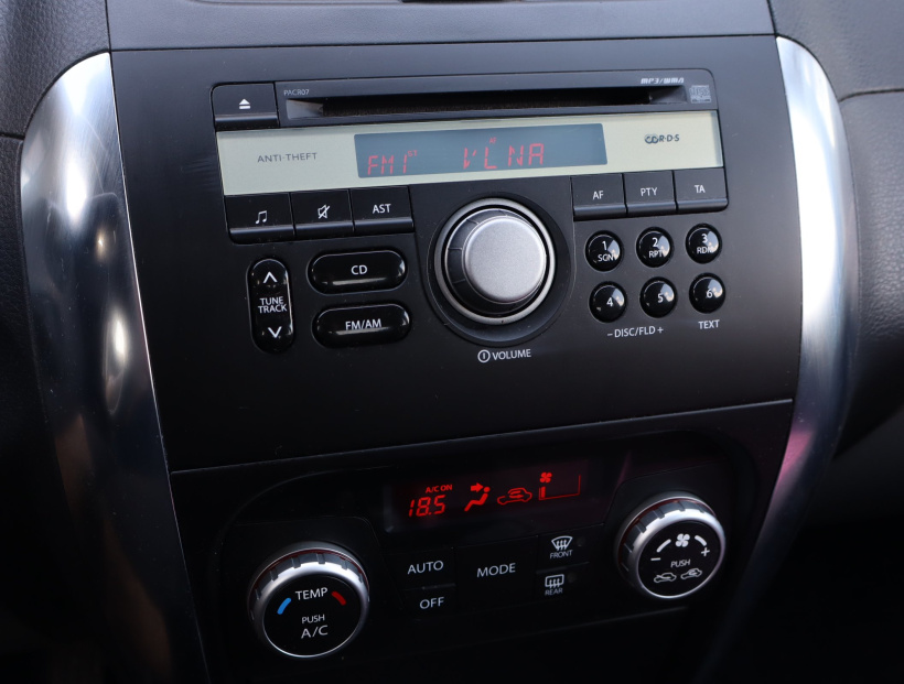 Suzuki SX4, 2012