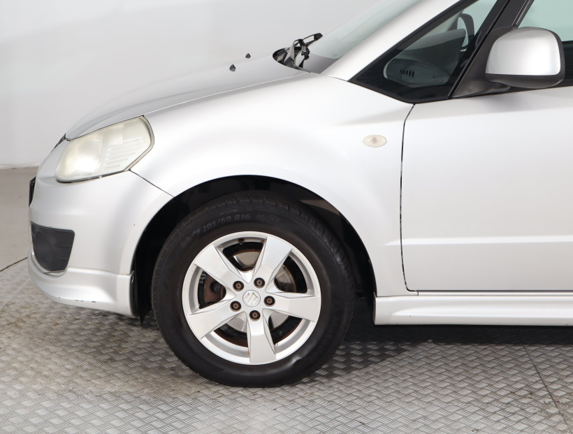 Suzuki SX4, 2012
