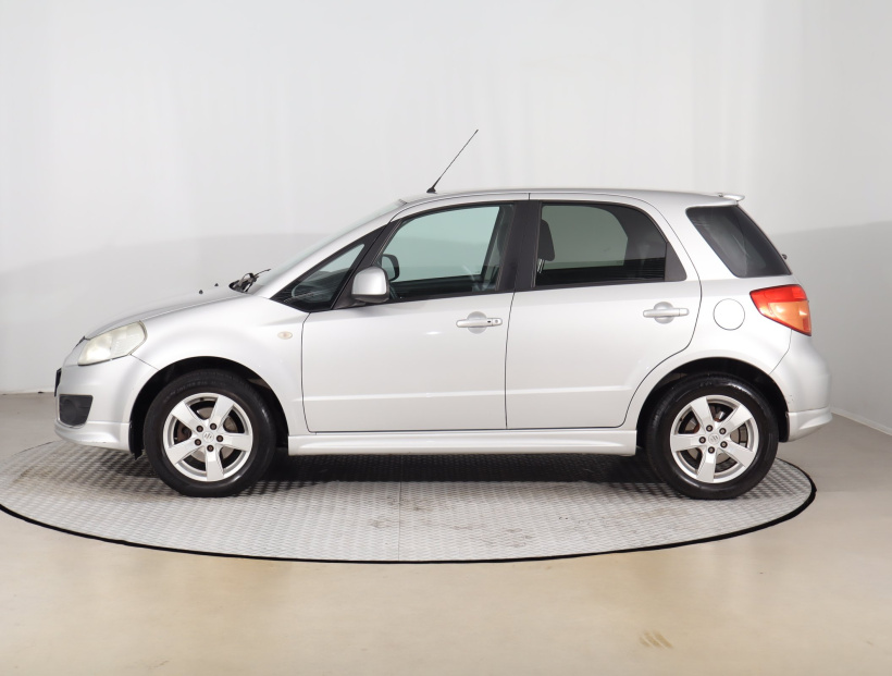 Suzuki SX4, 2012