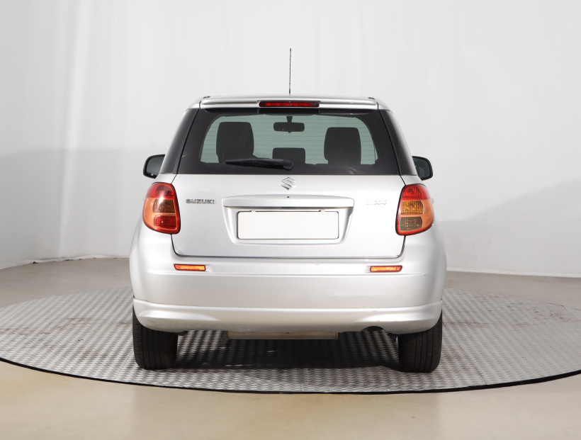 Suzuki SX4, 2012