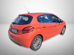 Peugeot 208 - 2016