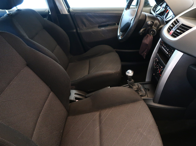 Peugeot 207, 2007