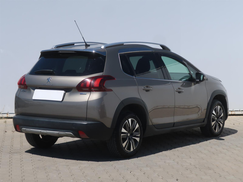 Peugeot 2008, 2017