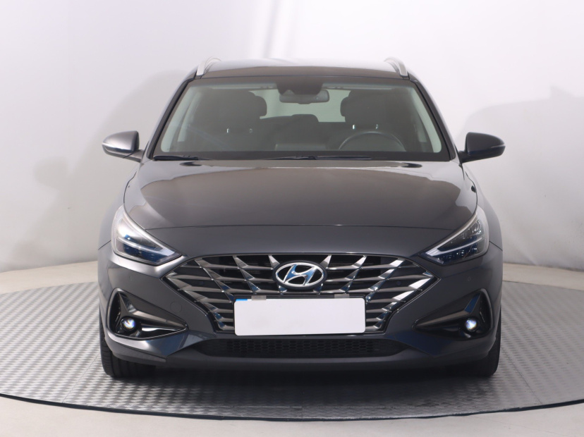 Hyundai i30, 2022