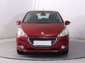 Peugeot 208 - 2012