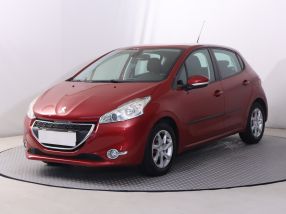 Peugeot 208 - 2012