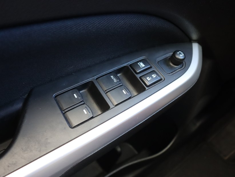 Suzuki Vitara, 2015