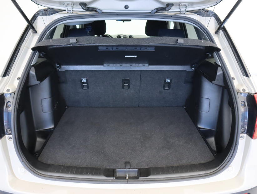 Suzuki Vitara, 2015