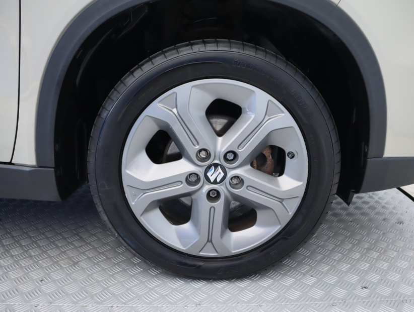 Suzuki Vitara, 2015