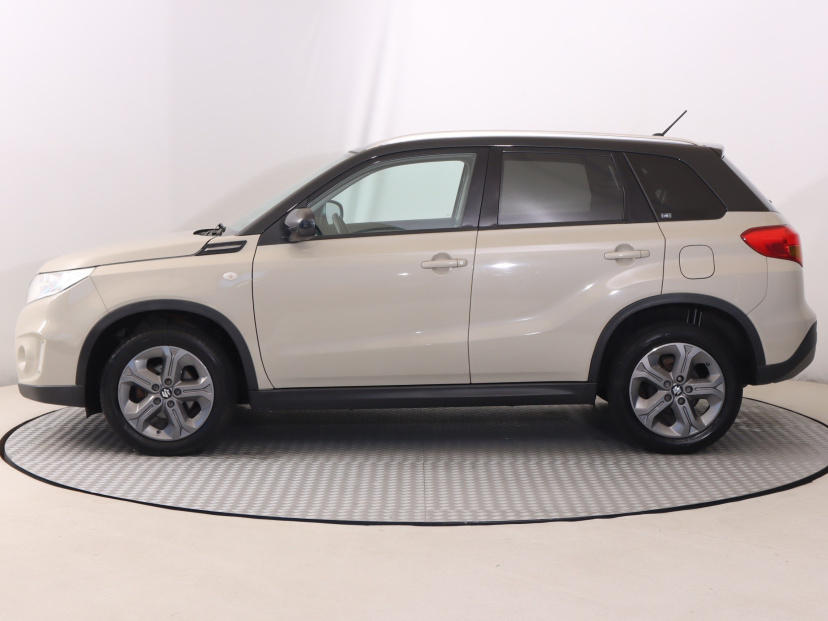 Suzuki Vitara, 2015