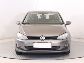Volkswagen Golf - 2013