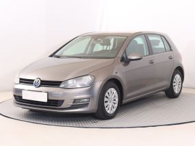 Volkswagen Golf - 2013