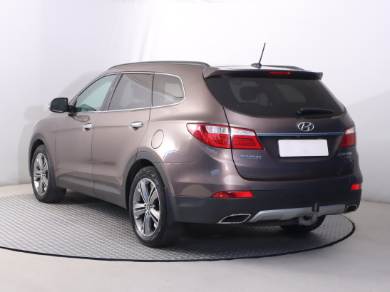 Hyundai Grand Santa Fe
