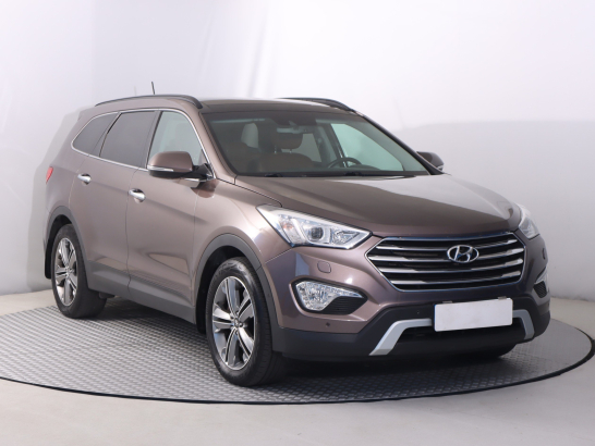 Hyundai Grand Santa Fe