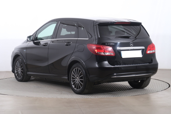 Mercedes-Benz B 250 e